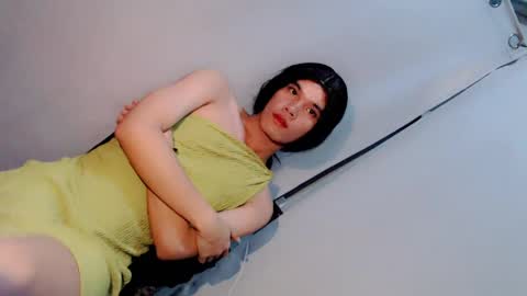 slim_nathalia online show from April 2026 04:59:01 AM