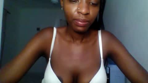 Snapshot of slimandthick1 chatting on April 2026 04:37:01 AM slimandthick1 online show from April 2026 04:37:01 AM