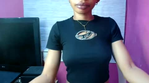 slimass31 online show from May 2026 02:01:02 PM