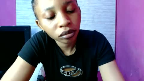 slimass31 online show from June 2026 03:27:02 PM