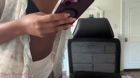 slimebonygurl online show from April 2026 02:22:02 PM