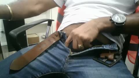 slimjimorange9 online show from October 2025 07:22:01 PM