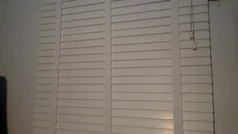 Snapshot of slimsmoothsubboy chatting on November 2025 06:01:02 AM slimsmoothsubboy online show from November 2025 06:01:02 AM