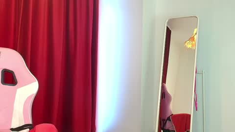 Lara online show from April 2026 04:05:02 AM