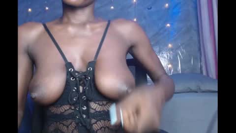 slimzyx online show from January 2025 02:04:01 AM