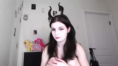 sloomonata online show from February 2026 01:55:01 AM