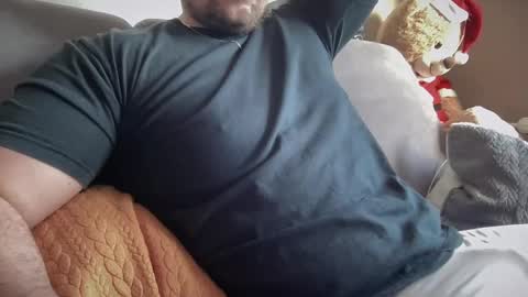 just chillin online show from February 2025 07:45:01 AM