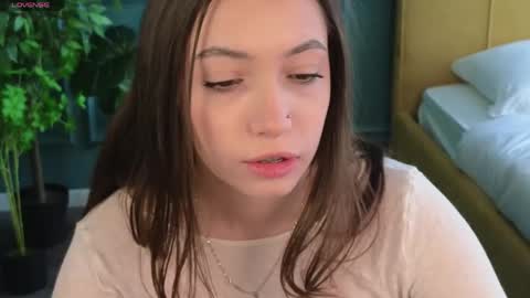Emilia online show from May 2026 12:54:02 PM