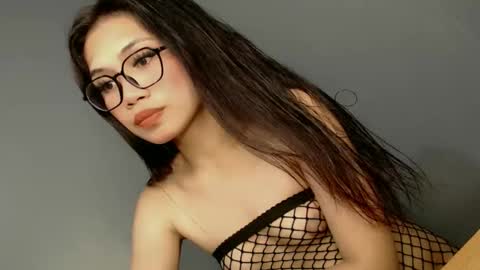 slut4attention online show from November 2025 05:34:01 AM