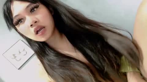 slut4attention online show from June 2026 06:33:01 AM