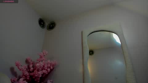 Snapshot of slut_milf4u chatting on October 2025 06:57:02 PM Paola online show from October 2025 06:57:02 PM