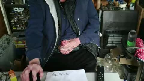 slutboybot online show from November 2025 01:33:02 PM