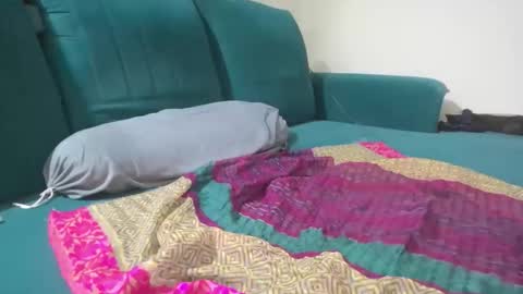 Snapshot of slutforallmiss chatting on October 2025 05:08:01 PM Sam slave slut online show from October 2025 05:08:01 PM