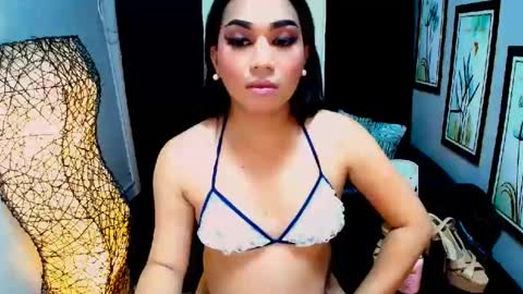 Snapshot of sluthotcummer69x chatting on December 2024 07:20:01 AM EMPRESS GODDESS KRISTINE online show from December 2024 07:20:01 AM