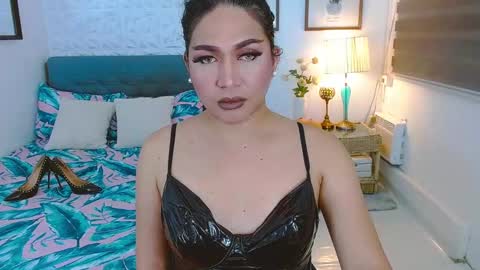 Snapshot of sluthotcummer69x chatting on September 2025 09:49:01 PM EMPRESS GODDESS KRISTINE online show from September 2025 09:49:01 PM