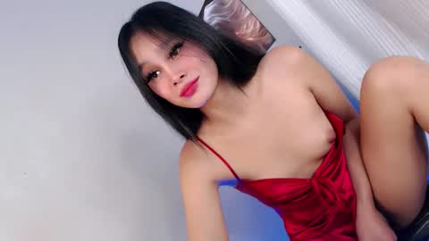 slutnextdoor28 online show from April 2026 01:41:02 PM