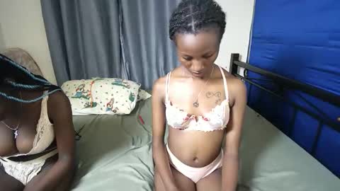 Snapshot of slutty_baddie chatting on November 2025 07:36:02 PM slutty_baddie online show from November 2025 07:36:02 PM