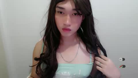 Snapshot of slutty_francine chatting on October 2025 06:37:01 AM FRANCINE online show from October 2025 06:37:01 AM