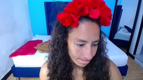 Snapshot of slutty_milff chatting on October 2025 08:39:01 PM slutty_milff online show from October 2025 08:39:01 PM