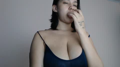 Sofia online show from May 2026 01:56:02 AM