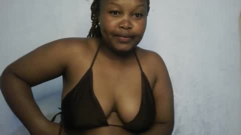 Snapshot of slutty_shan chatting on October 2025 07:08:01 AM slutty_shan online show from October 2025 07:08:01 AM