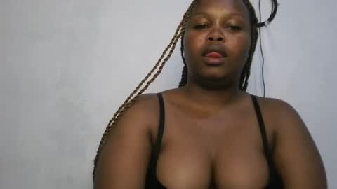 Snapshot of slutty_shan chatting on October 2025 05:14:01 PM slutty_shan online show from October 2025 05:14:01 PM