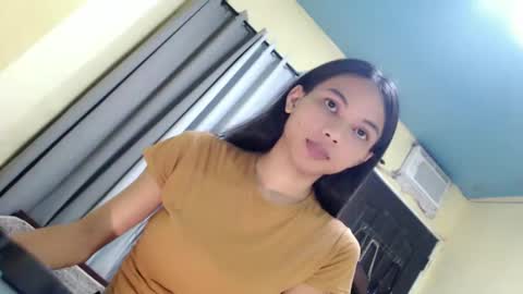 Snapshot of sluttychie chatting on February 2026 06:12:02 AM CHIE CHIE online show from February 2026 06:12:02 AM