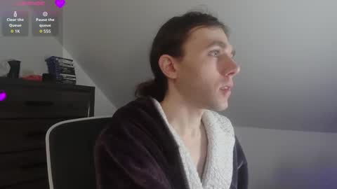 Snapshot of sluttyhorrorparty chatting on February 2026 07:21:01 PM Natsu online show from February 2026 07:21:01 PM