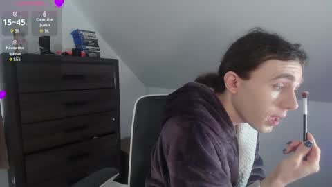 Snapshot of sluttyhorrorparty chatting on March 2026 05:30:01 PM Natsu online show from March 2026 05:30:01 PM