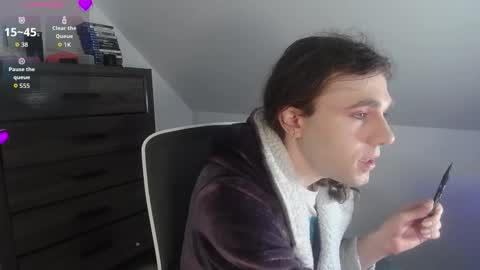 Snapshot of sluttyhorrorparty chatting on March 2026 05:39:01 PM Natsu online show from March 2026 05:39:01 PM