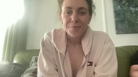 SluttySarah2467 online show from March 2026 04:12:02 PM