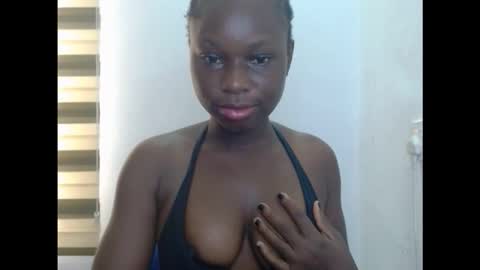 Snapshot of slutxcorn chatting on November 2025 09:02:02 AM slutxcorn online show from November 2025 09:02:02 AM