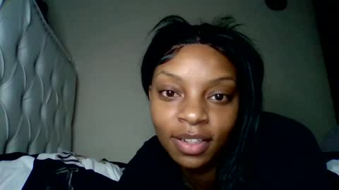 Snapshot of slutyanah1 chatting on June 2026 12:41:02 AM Anah online show from June 2026 12:41:02 AM