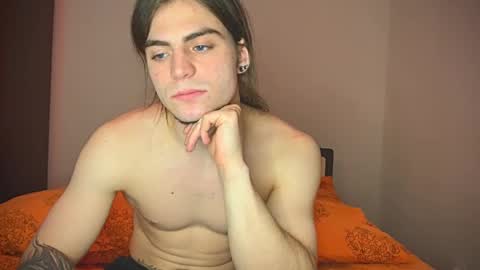 Snapshot of sly_gus chatting on March 2025 05:08:02 PM Gus online show from March 2025 05:08:02 PM