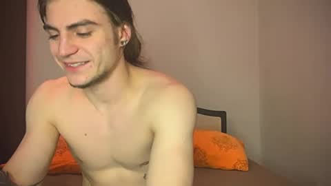 Snapshot of sly_gus chatting on March 2025 04:49:01 PM Gus online show from March 2025 04:49:01 PM
