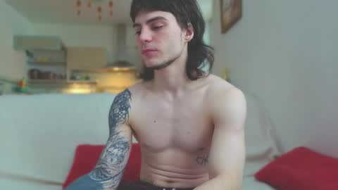 Snapshot of sly_gus chatting on March 2026 04:51:02 AM Gus online show from March 2026 04:51:02 AM