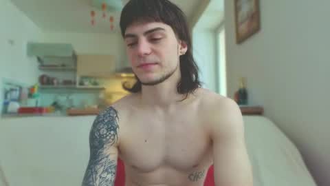 Snapshot of sly_gus chatting on March 2026 04:27:01 AM Gus online show from March 2026 04:27:01 AM