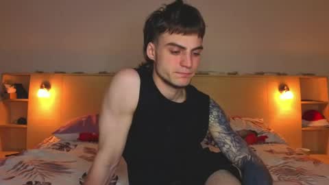 Snapshot of sly_gus chatting on April 2026 03:07:01 PM Gus online show from April 2026 03:07:01 PM