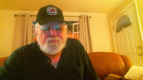 Snapshot of slydevi1 chatting on November 2025 10:32:01 PM Slydevil online show from November 2025 10:32:01 PM