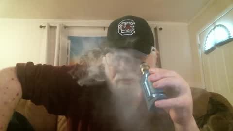 Snapshot of slydevi1 chatting on November 2025 05:40:02 PM Slydevil online show from November 2025 05:40:02 PM