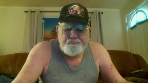 Snapshot of slydevi1 chatting on November 2025 04:55:01 PM Slydevil online show from November 2025 04:55:01 PM