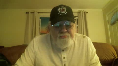 Snapshot of slydevi1 chatting on December 2025 06:59:02 PM Slydevil online show from December 2025 06:59:02 PM