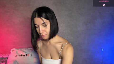 Melani online show from May 2026 10:33:01 AM