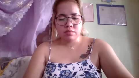 Lovewella online show from September 2025 03:29:01 AM