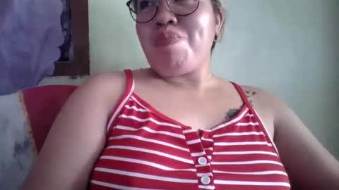 Lovewella online show from September 2025 03:32:02 AM