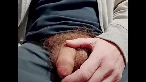 Snapshot of smallhairyuncut chatting on December 2024 02:39:01 AM Small Hairy Uncut online show from December 2024 02:39:01 AM