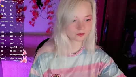 Snapshot of smallimpmeili chatting on October 2025 07:43:01 PM smallimpmeili online show from October 2025 07:43:01 PM