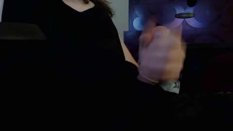 Snapshot of smalllildik chatting on September 2025 04:03:02 AM smalllildik online show from September 2025 04:03:02 AM