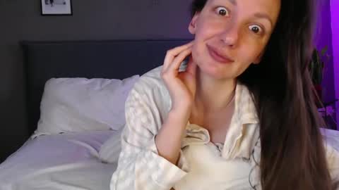 Snapshot of smalltittsbigsoul chatting on March 2025 05:44:01 AM Anna no bbbbybybbabebyy just Anna. And dont call me mom please. online show from March 2025 05:44:01 AM