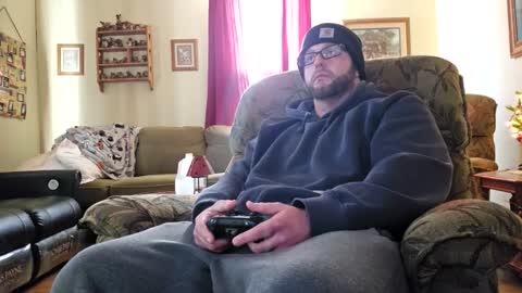 smalltownbighandsome online show from December 2025 09:08:01 PM